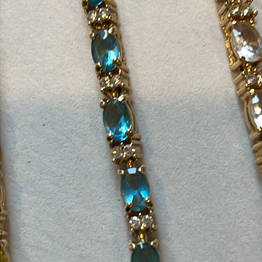 VTG Avon Lot of 6 Tennis Bracelets Multi-Color Gemstone Crystal Rhinestone 9”L - Picture 6 of 8